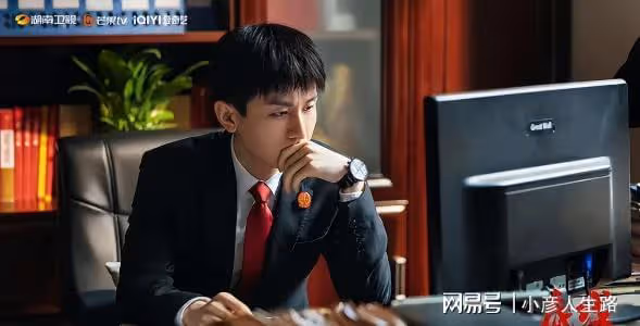 《請君》3個心動名場面,被任嘉倫拿捏的死死的,鏡頭大有深意