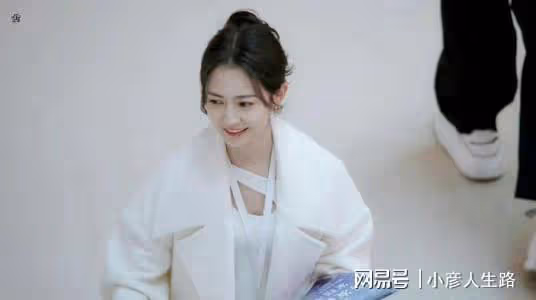 蒼蘭訣後王鶴棣又一部電視劇襲來,路透圖片可真帥,女主大家很熟