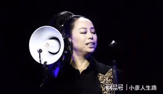 「北有那英,南有黃小霞」,黃綺珊「風流」半生,54歲依然單身