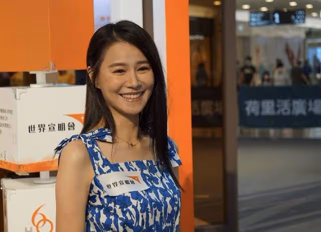 TVB花旦計劃到非洲造人!拍節目遭榴槤砸傷,身上20多處瘀傷