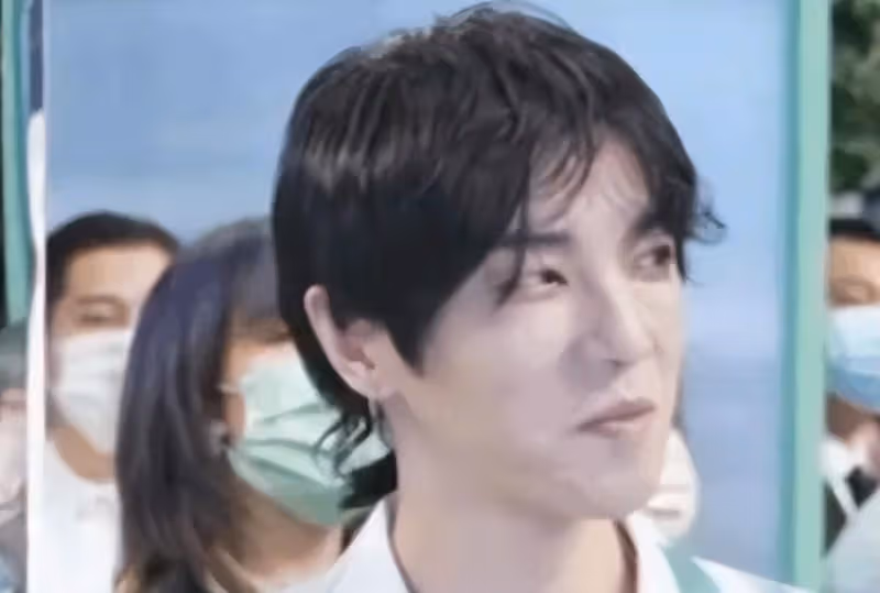 假小子!臉粗,臉歪嘴歪,這些有大氣感的帥哥,長相都經不起推敲