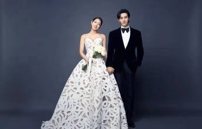 韓星今年扎堆結婚韓星二代都還是娃娃顏值已逆天，長大後還得了
