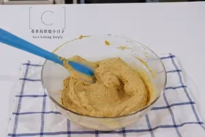 【咖啡奶酥排包】｜香炸整條街的麵包