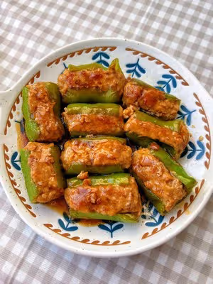 米飯殺手‼️虎皮青椒釀肉