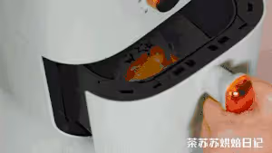 【手抓餅三明治】懶人早餐，空氣炸鍋版