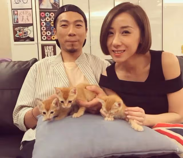 感情穩定！香港歌手與男友拍拖10年已同居，自認壓力大沒衝動生子