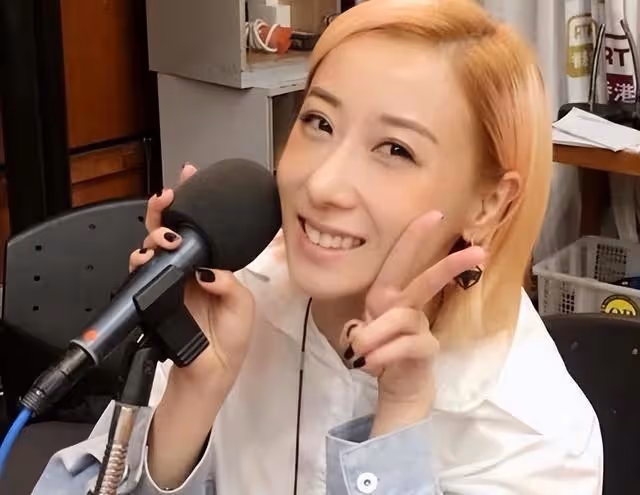 感情穩定！香港歌手與男友拍拖10年已同居，自認壓力大沒衝動生子