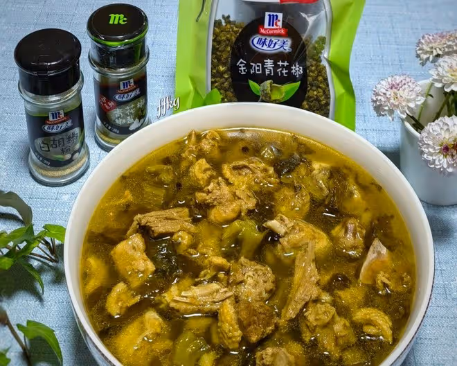 酸爽開胃‼️酸菜老鴨湯‼️