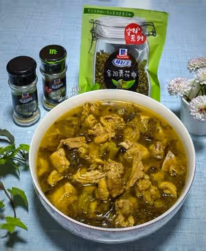 酸爽開胃‼️酸菜老鴨湯‼️
