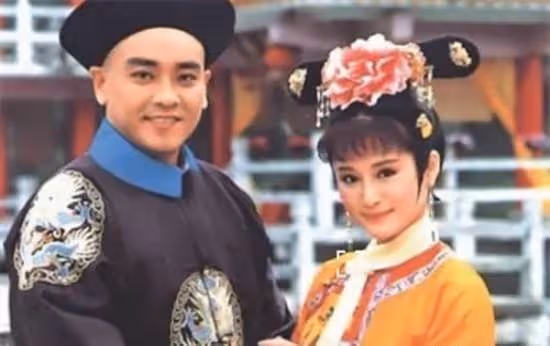 72歲「凍齡女神」潘迎紫再度紫復出拍戲,離開修圖身材絕佳,演「萬貴妃」惹全網誇讚:於正眼光太好了