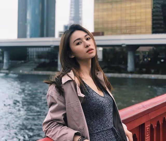 27歲混血星二代爆冷獲港姐冠軍!言論超大膽,自曝有過五個床伴