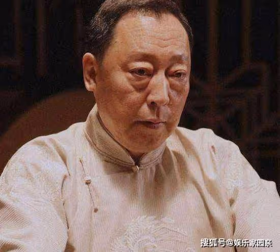 倪大紅年輕時有多帥?24歲顏值不輸小鮮肉,沒了就是吳彥祖?