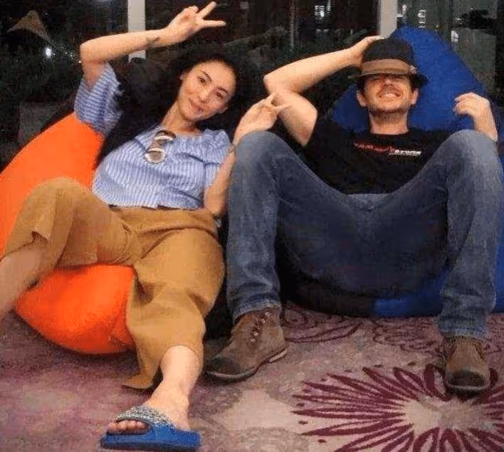最終無法將其隱藏！ 小林青霞三兒子父親出現，顏值不亞於謝霆鋒