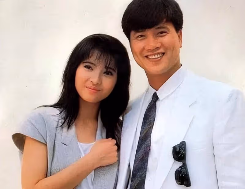 「河南女婿」萬子良:我對前妻沒有愧疚,我愛我16歲的空姐妻子和洛陽