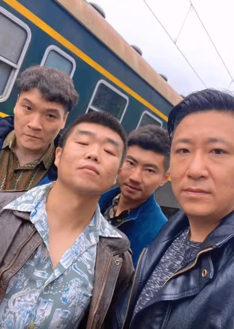 劉德華在哈爾濱拍戲:聘用兩個替身,深夜在街頭燒香拜神