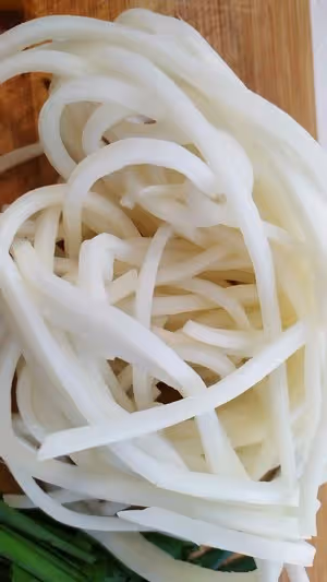 小鍋餌絲（昆明味道）