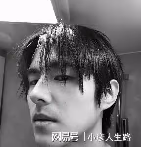 過年發紅包！我給「孫女5千、外孫5萬」兒媳摔門離開～如今我住院「打了10個電話給兒媳都不接」我覺得是她太小題大做了，隨口「向兒子抱怨了一句話」他頭也不回地走了...