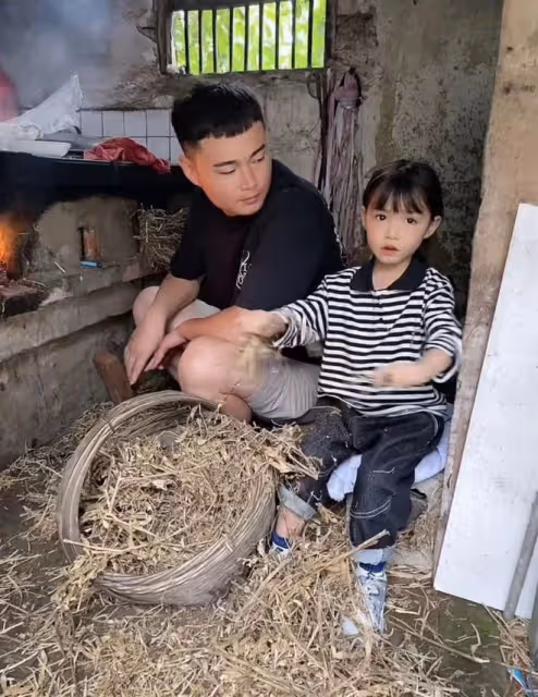 百萬網紅決定生二胎引爭議!女兒患罕見基因病,二孩大機率也患病