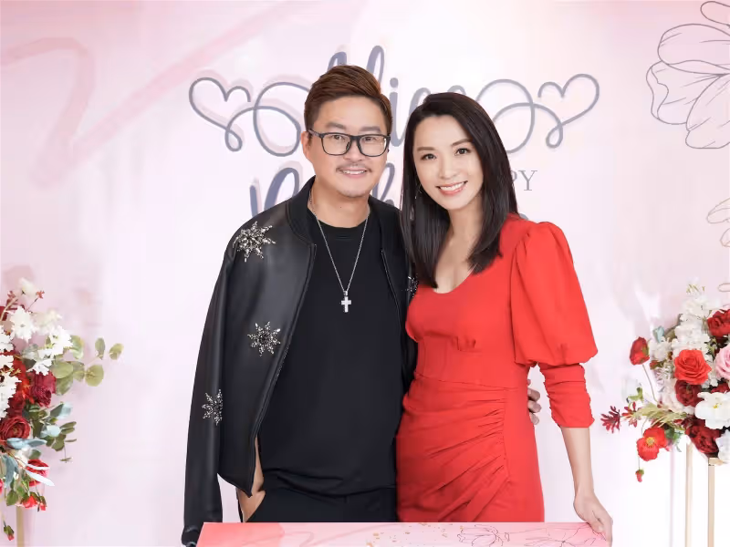 陳煒穿水晶婚紗配珍珠首飾　醫生老公承諾照顧一生一世
