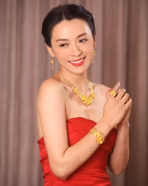 陳煒今與醫生男友低調辦婚禮　曬照感恩親友送金器厚禮