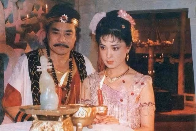 兩婚皆失敗!「最美妲己」厭倦拍戲經商險賠光錢 「中年自甘墮落」毀了自己也害到兒子