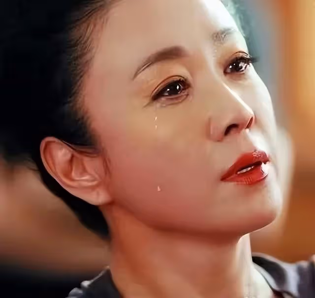 兩婚皆失敗!「最美妲己」厭倦拍戲經商險賠光錢 「中年自甘墮落」毀了自己也害到兒子