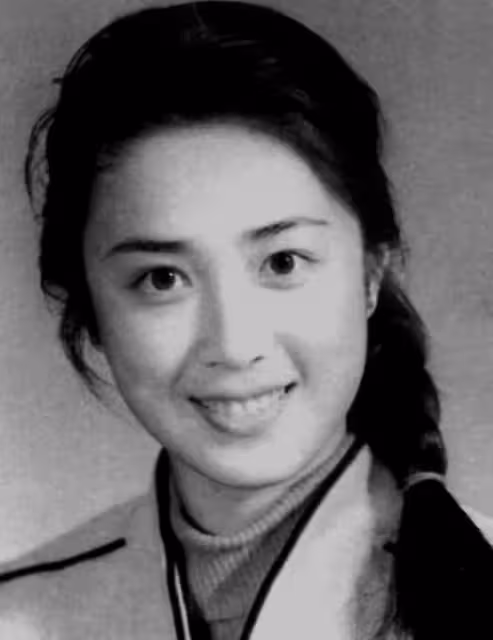 兩婚皆失敗!「最美妲己」厭倦拍戲經商險賠光錢 「中年自甘墮落」毀了自己也害到兒子