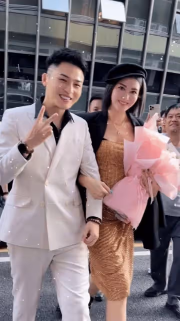 給男網紅夾菜,盛飯,擦嘴,還送飛吻,李彩樺商演低姿態爭議不斷
