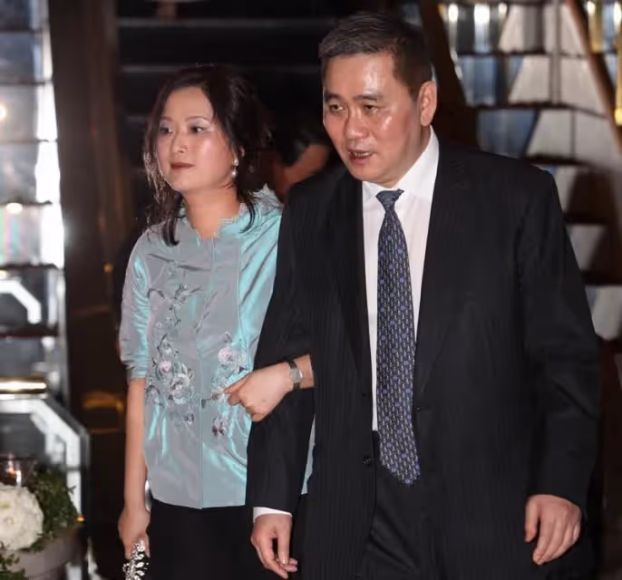 為嫁千億豪門苦等22年!「生下一子」仍被分手 上位失敗「只拿到14億」負氣給兒子改名