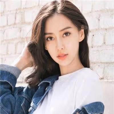 有種「高顏值」叫做混血，楊穎中德，戚薇中韓，李小璐中俄，看到他：我笑了