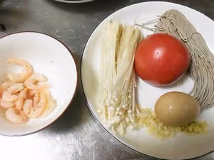 健康低卡——番茄蝦仁蕎麥麵&amp;10分鐘快手飯