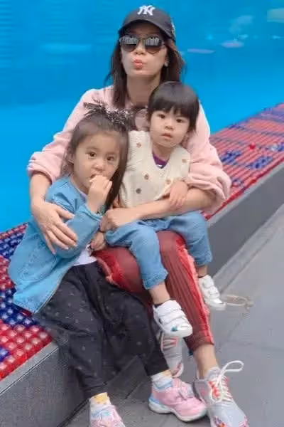老婆過世後「我娶她閨蜜」！ 婚後生活幸福，直到我撞見女兒「手中豆漿」決定休婚