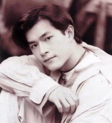 隱瞞隱瞞20年!古天樂表態:如果她願意嫁給我,我兒子都上大學了,真正愛過彼此,從不會互相傷 害~