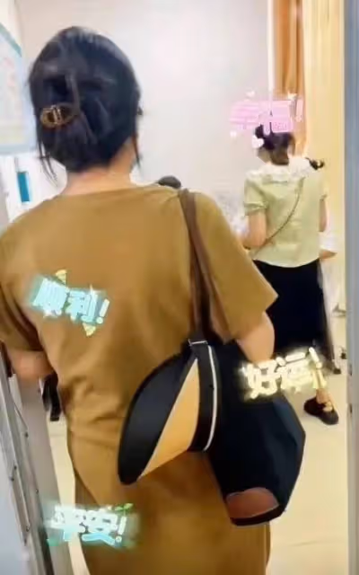 大衣哥兒媳陳夢功不可沒,B超顯示懷上雙胞胎,朱曉薇升級當爹了