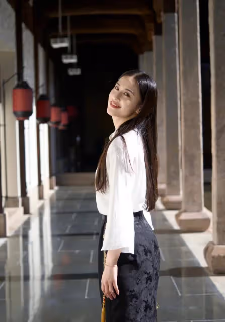 黃聖依，四大女演員之一，80後美女