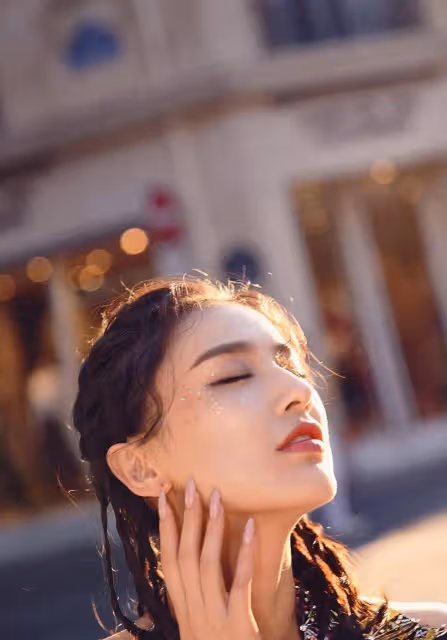 黃聖依,四大女演員之一,80後美女