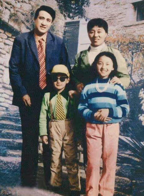佟大為：照顧植物人父親21年，以孝心創造奇蹟，終不悔
