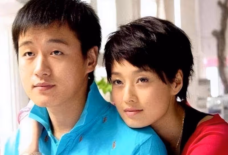 佟大為：照顧植物人父親21年，以孝心創造奇蹟，終不悔
