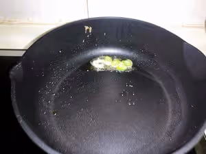 油菜粉絲炒雞蛋