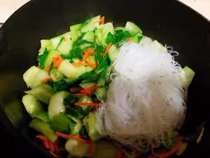 油菜粉絲炒雞蛋