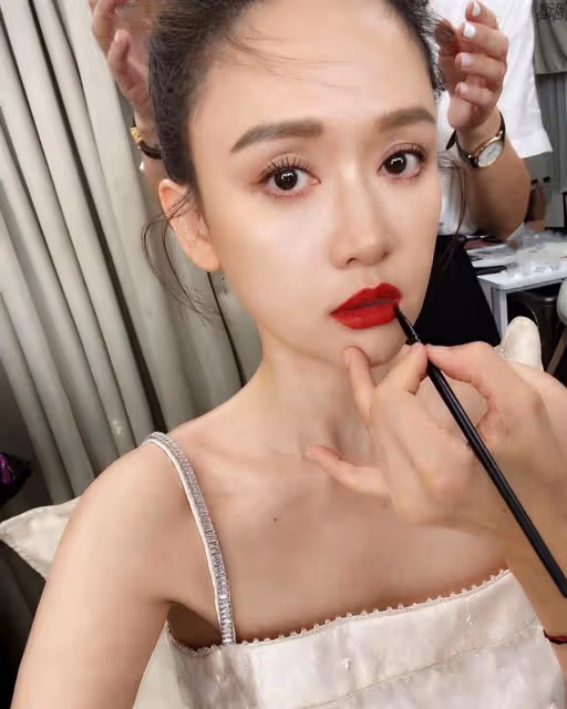 陳喬恩被拍小腹微凸再傳懷孕  老公溫柔摸肚畫面曝光