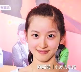 「千億富婆」章澤天:最清純的外表,最強大的野心