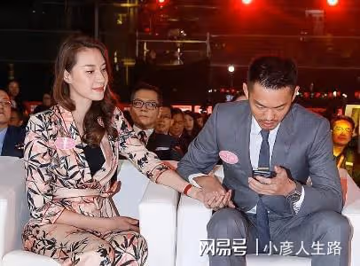 「千億富婆」章澤天：最清純的外表，最強大的野心