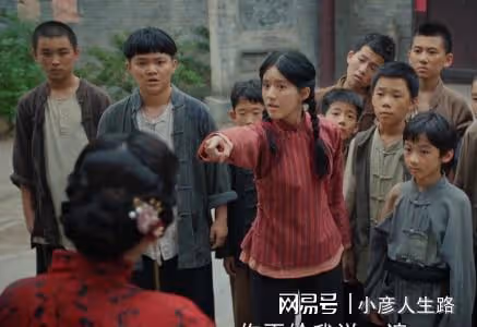 看6集趙露思《胡同》,發現演技真不能比較,因為優與劣一目了然