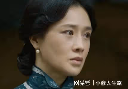 看6集趙露思《胡同》,發現演技真不能比較,因為優與劣一目了然