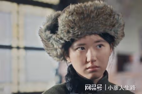 看6集趙露思《胡同》,發現演技真不能比較,因為優與劣一目了然