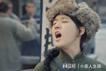 看6集趙露思《胡同》,發現演技真不能比較,因為優與劣一目了然