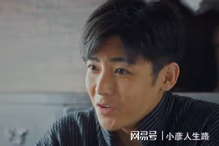 看6集趙露思《胡同》,發現演技真不能比較,因為優與劣一目了然