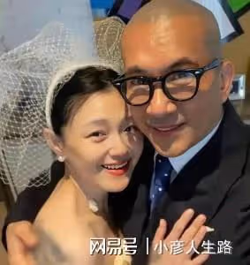 具俊曄與12名女粉絲聚餐!親自倒酒、結帳,粉絲:歐巴好溫柔