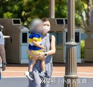 福原愛近狀曝光,因家庭瑣事導致晚上難以入眠,身材消瘦變小V臉